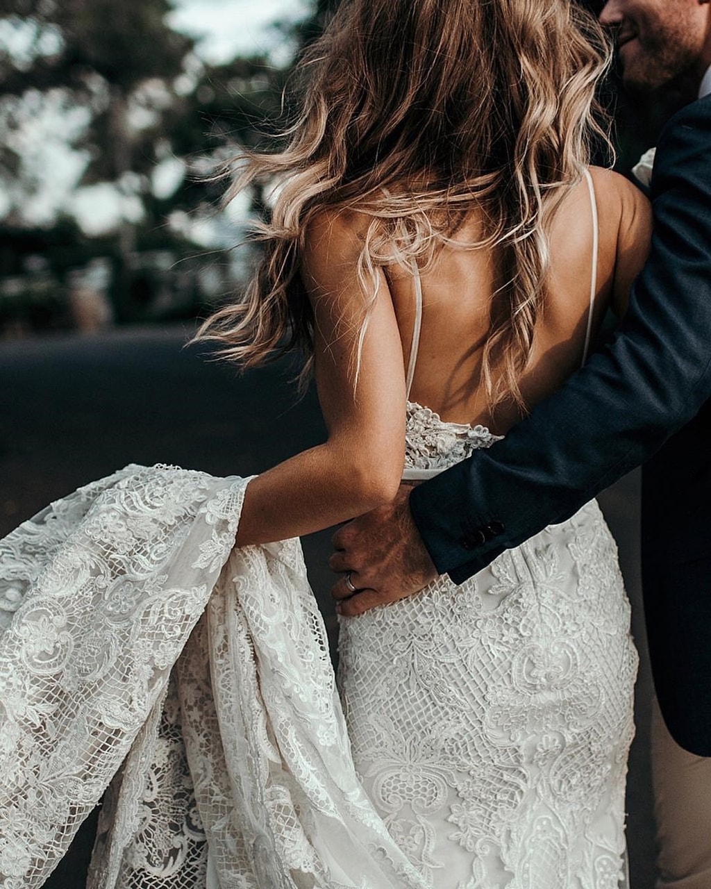 couple couples, حضن حضنك احضنك احضان, بوسة بوس قبلة قبلات and عناقك عناق