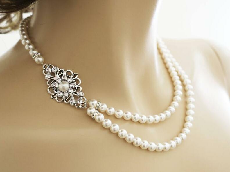 1920s jewelry, dress jewelry, pearl brACELET and swarovski earrings
