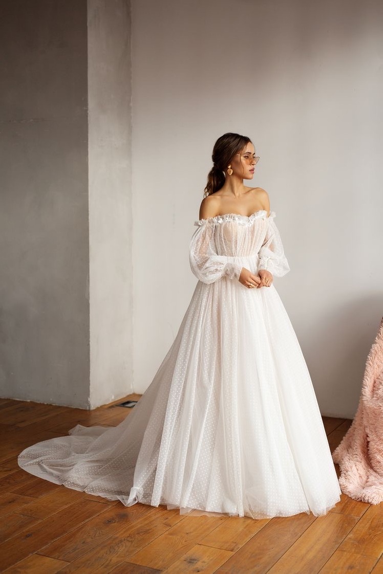 happyday, weddingdress, weddingday and straple