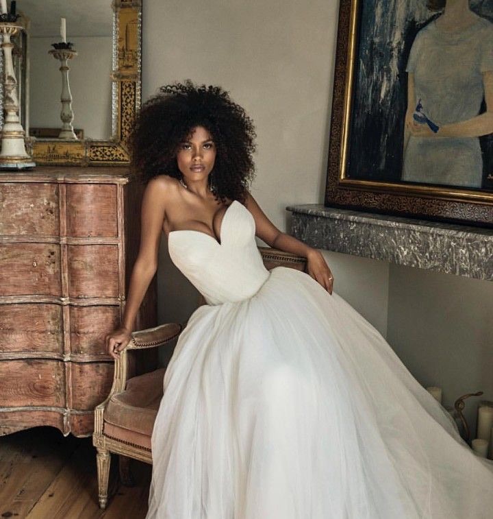pose, curly hair, bride and photography photoshoot