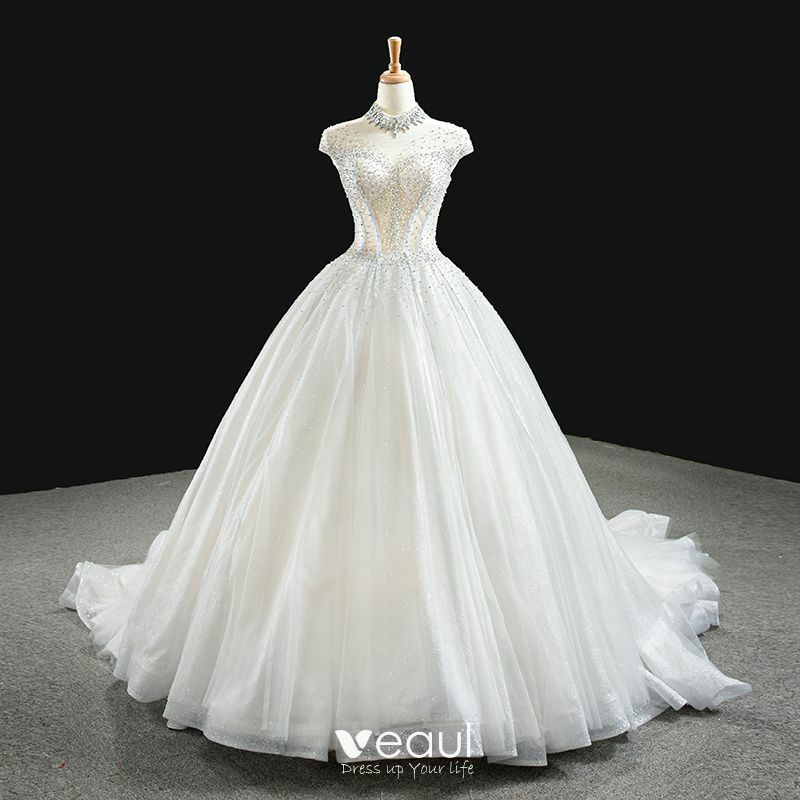tulle wedding gown, bridal gown, girl and bridal