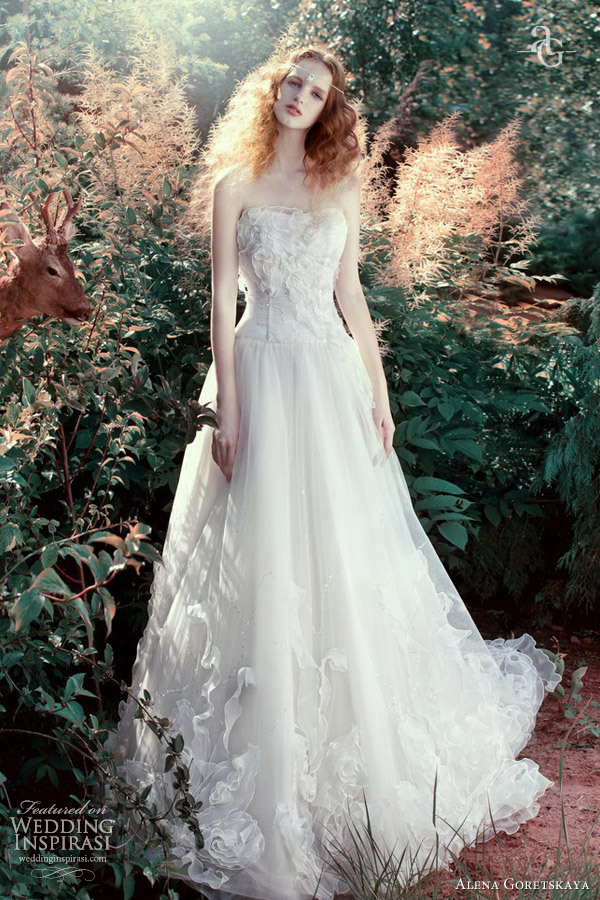 dress, pretty, elegance and elegant