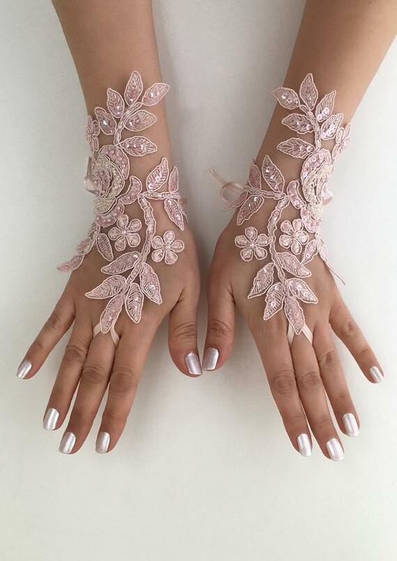 bridesmaid glove, french lace glove, bridal accessories and wedding gloves