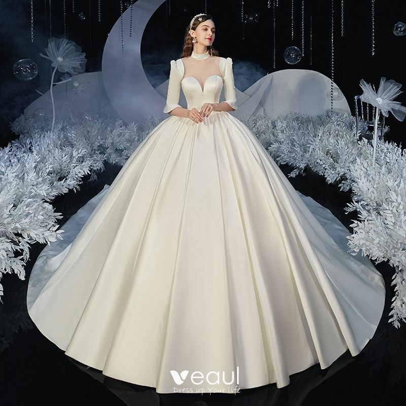 wedding dress 2020, high neck wedding dress, bride and girl