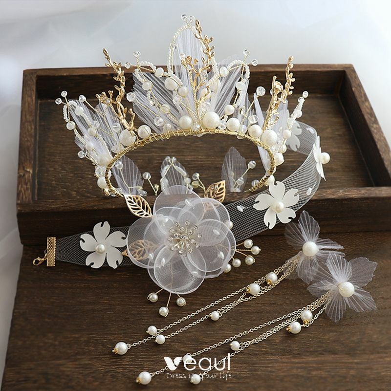 wedding accessories, necklace, bridal hair accessories and bridal jewelry