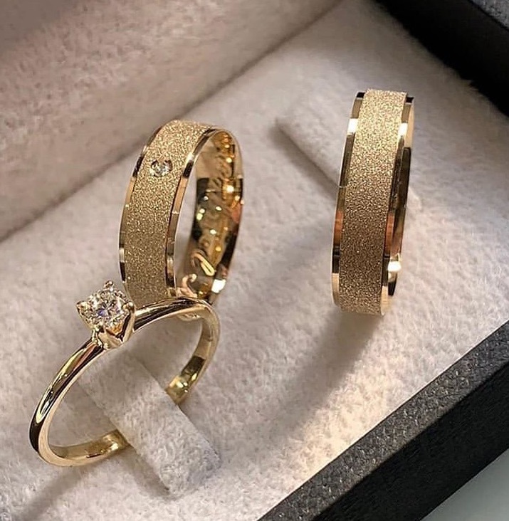 gold, jewels, bride and rings