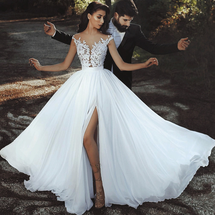 wedding dresses for bride, sexy bridal dresses, lace wedding dresses and 2021 wedding dresses