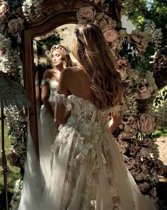 hairstyle, elegant, beauty and aesthetic