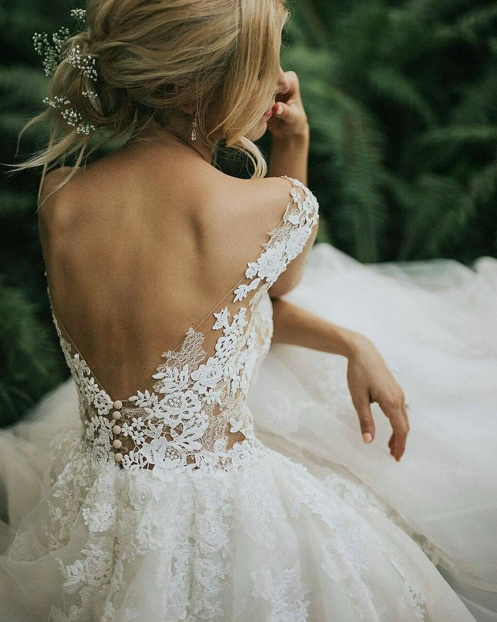 white, marriage, wedding dress and dentelle