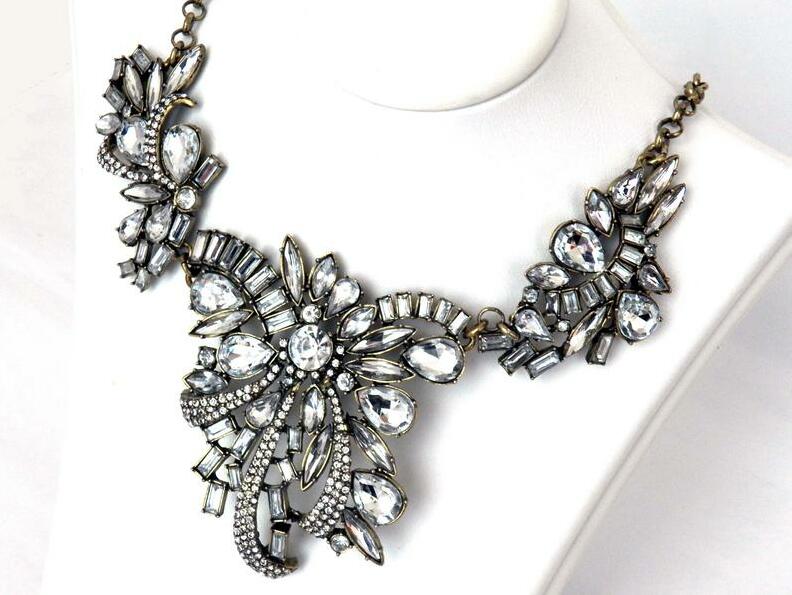 gemstone necklace, bridalnecklace, party necklace and statement necklace