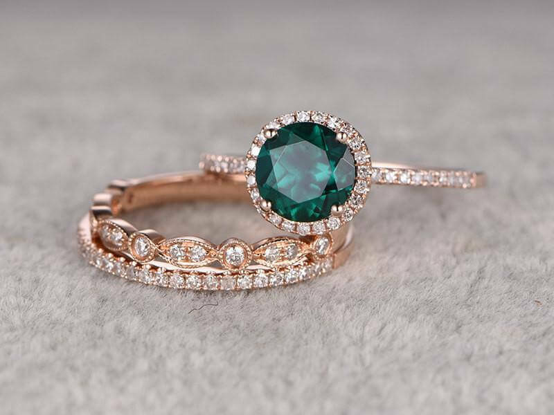 celebrity engagement ring, classic engagement ring, wedding ring and expensive engagement ring