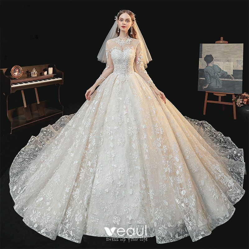 vintage wedding dress, wedding dress, bridal gown and bride