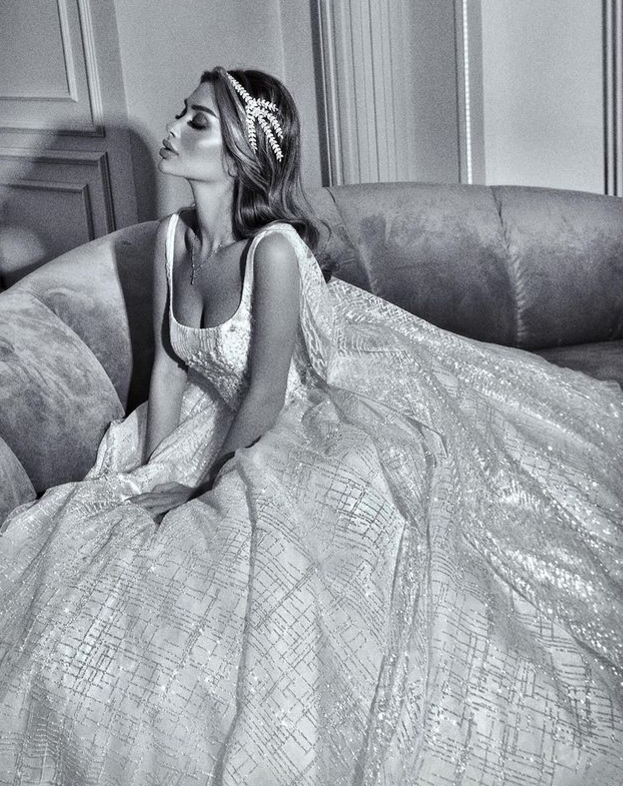 bride, glamour, gorgeous and fairytale