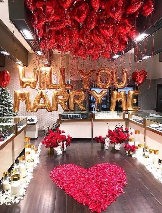 red, couples, fashion and gold