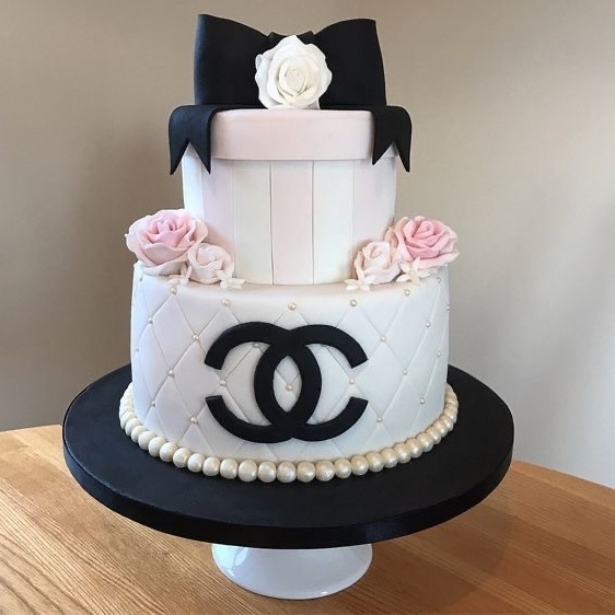 food, birthday, Queen and sweets