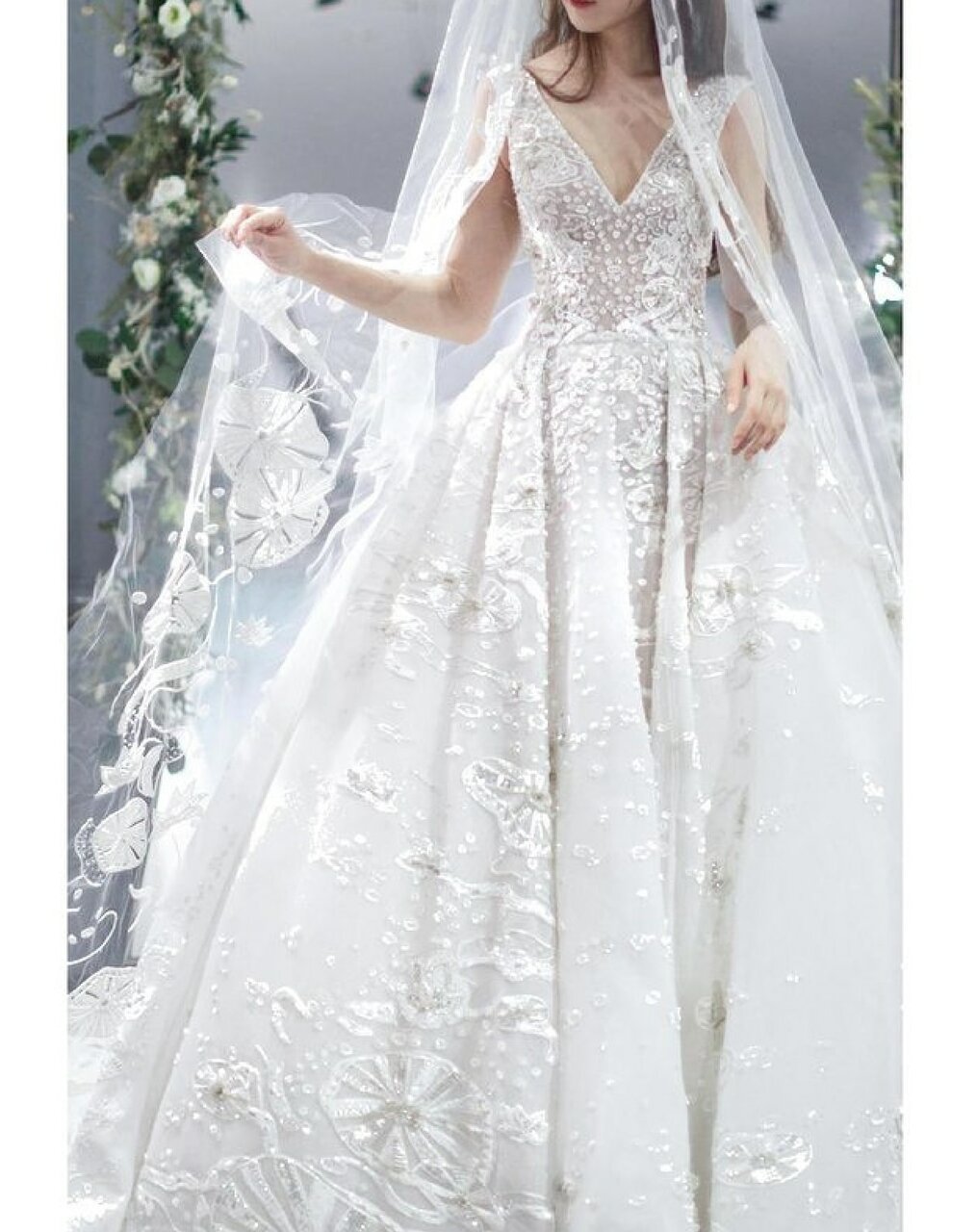 weddingdress, gorgeous, dreamwedding and fairytale