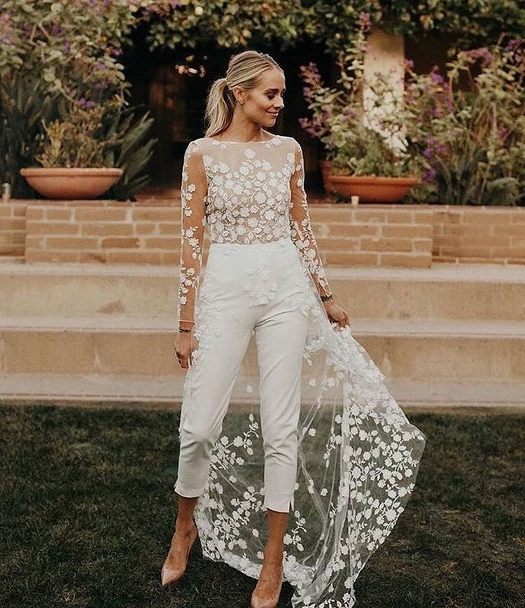 wedding inspo, veil, bridal wear and bride