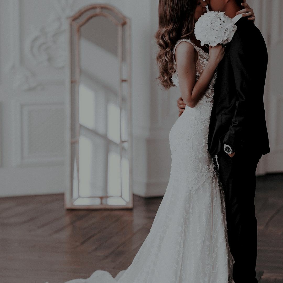 brown hair, romance, classy and relationships