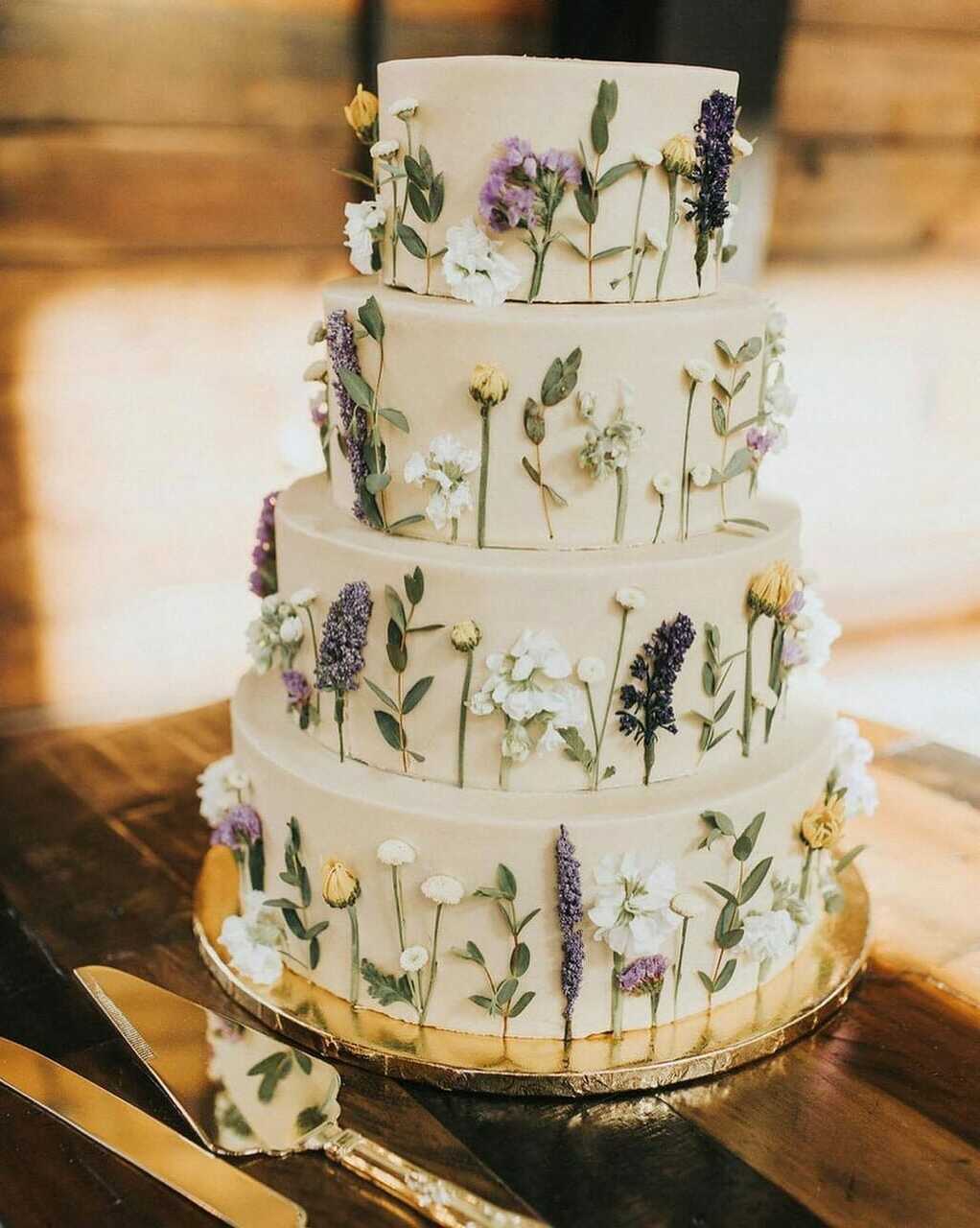 nice, flowers, cake and yummy