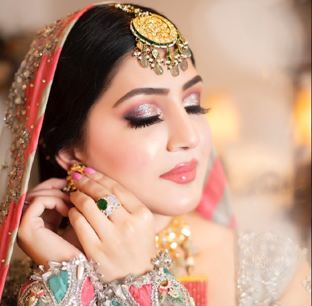 bridal, beautiful bride, jewellery and beauty