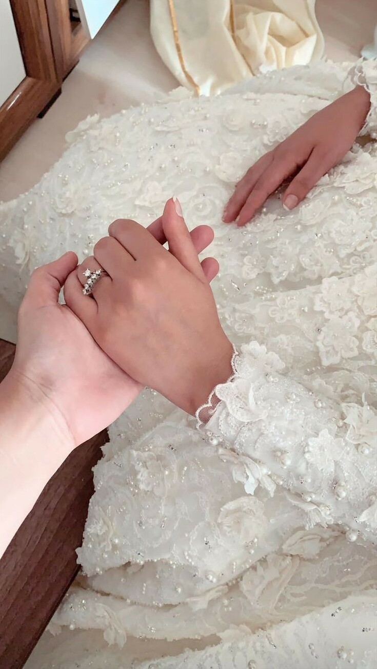 hijab, hijabi, muslim bride and hand