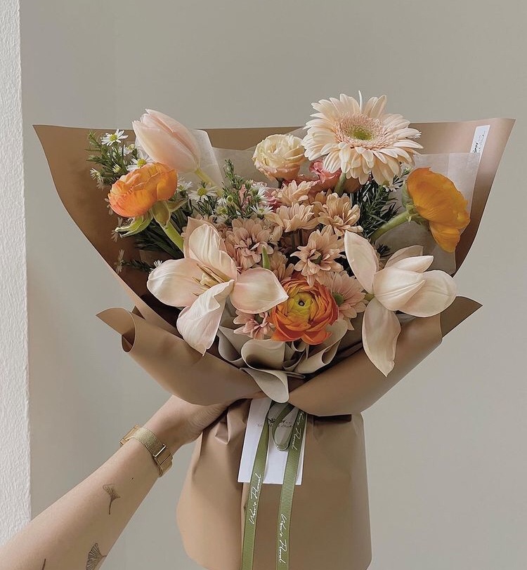 flowers, daisy, gift and tulip