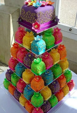 cake, blie and yellow