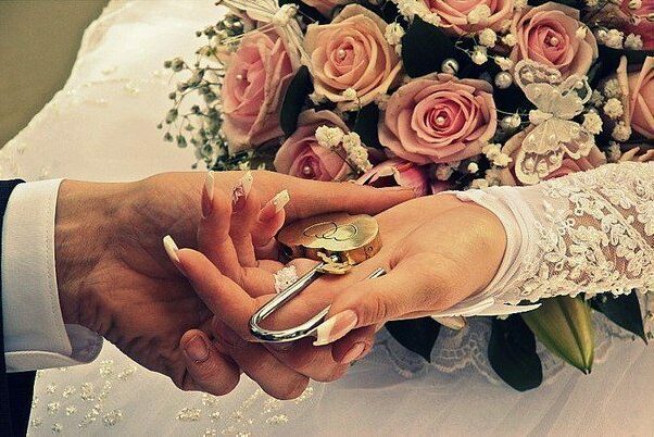 love, ring and roses