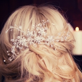 wedding accessores, swarovski crystals and hair comb