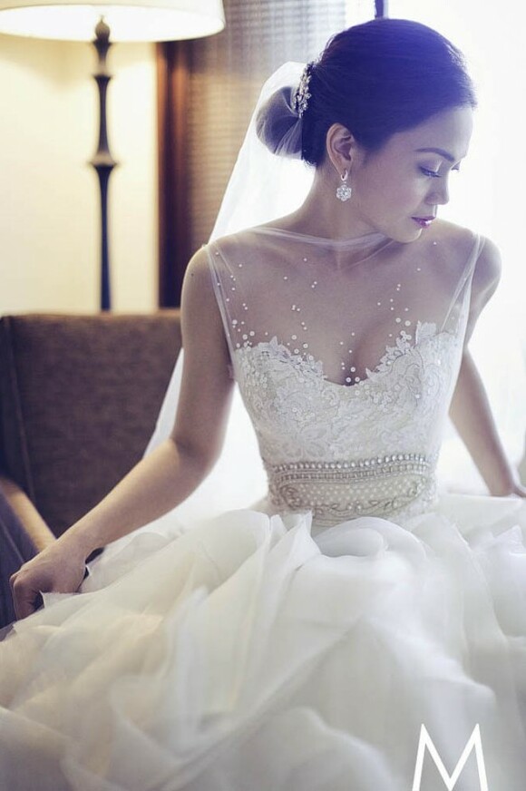 bride, weddbook, white and photography