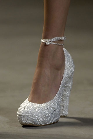 weddings shoes, style and pumps