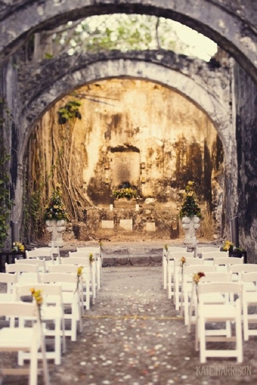 ceremonie, out, there and beautiful