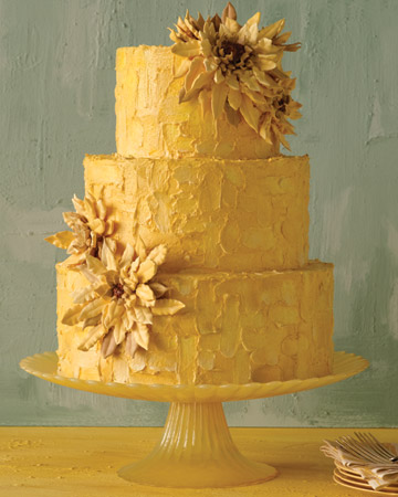 wedding cakes, beautiful and sunflowers