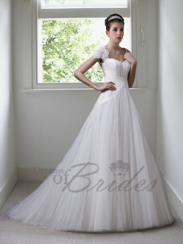 wedding dresses, tulle, style and bride