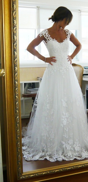 wedding dress and en