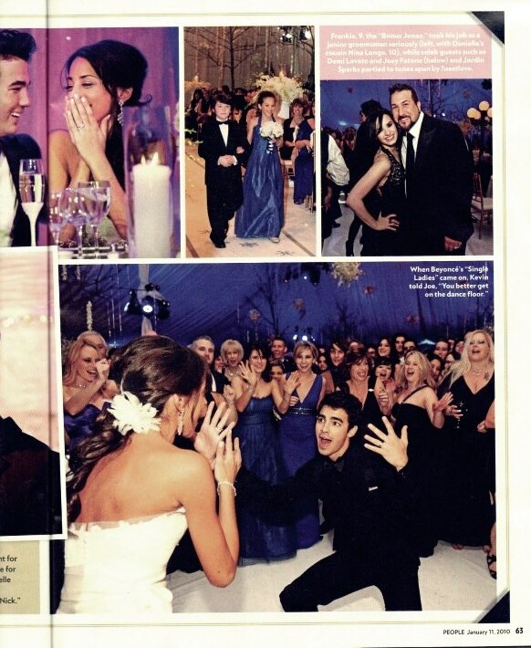 jonas brothers, kevin jonas and demi lovato