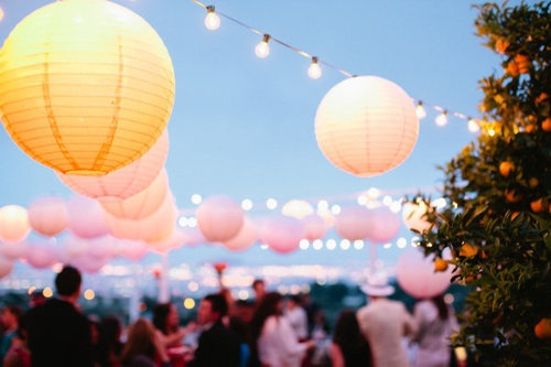 pretty, reception and lanterns