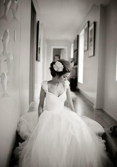 lace, beauty and tool