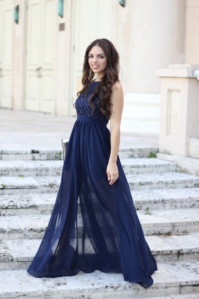 long dress, curls, nice and dress