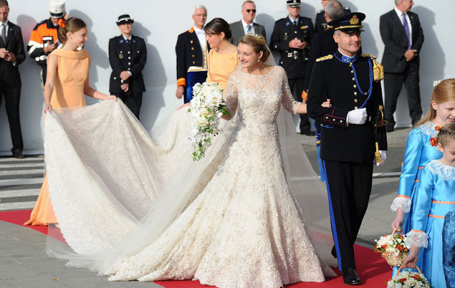 royal wedding, princess and wedding dress