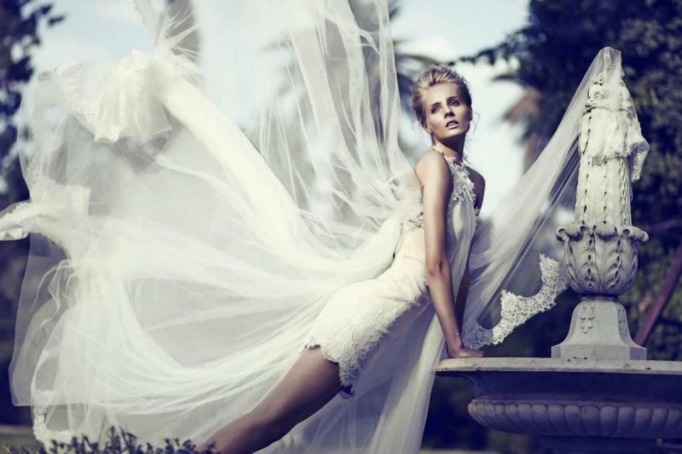 blonde, chic, bride and Greece