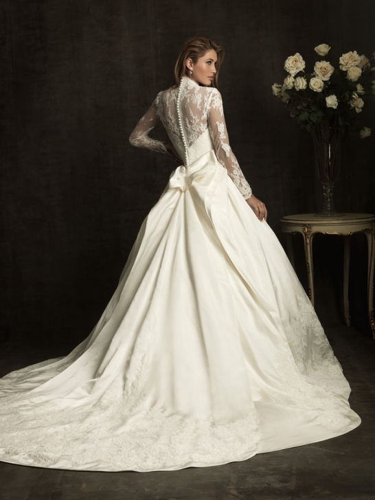 white rose, nice, wedding stuff and boy