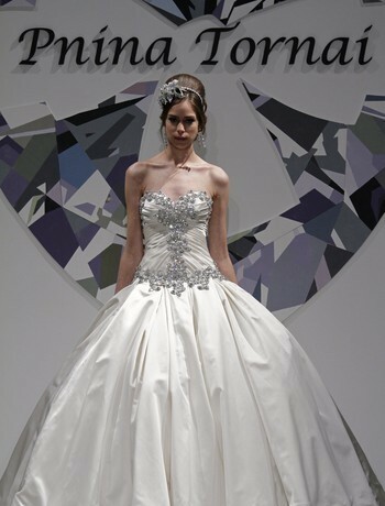 wedding dress, pnina tornai and white