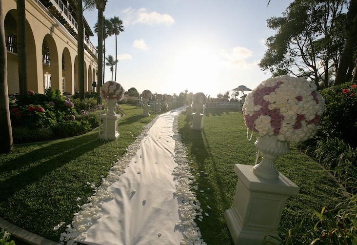 david tutera, luxury, rose petals and venue