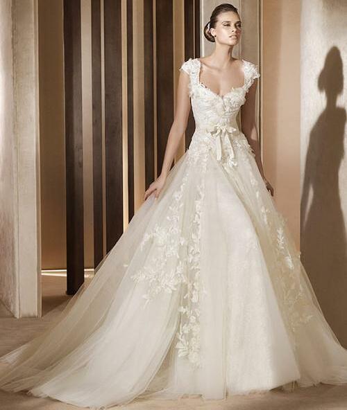 wedding dress <3