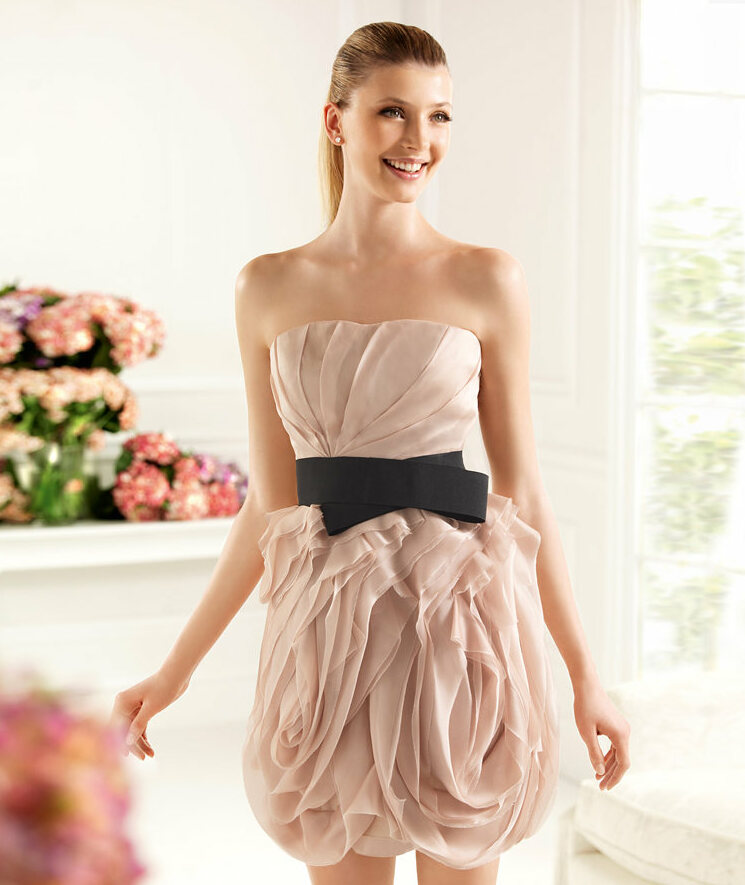 makeup, sophisticated, girl and pink