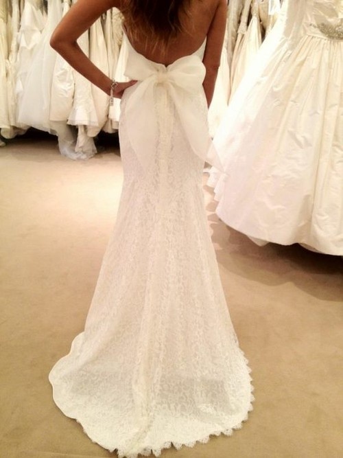 long dress, pretty back, wedding dress and classy
