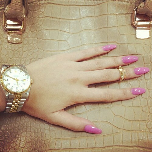 nails, gold, pink and husbad