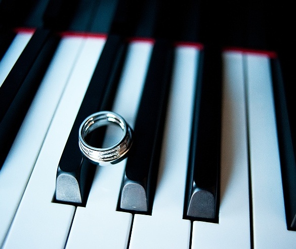 piano, music theme wedding, inspiration and rings