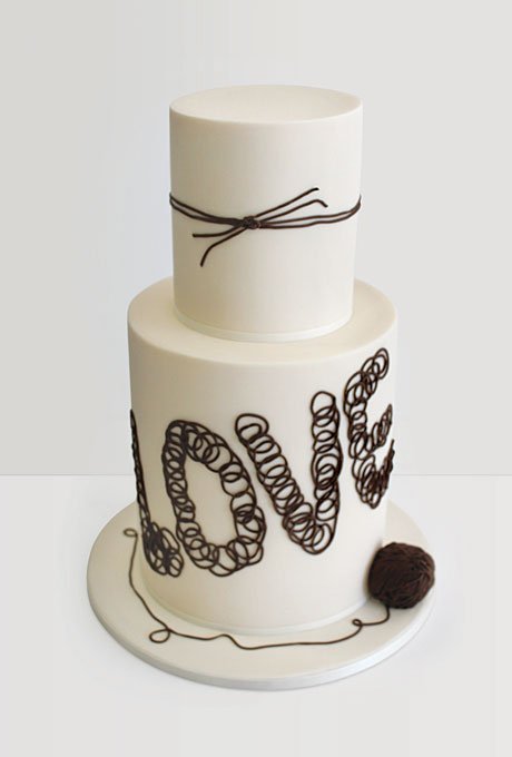 v, e, o and wedding cake